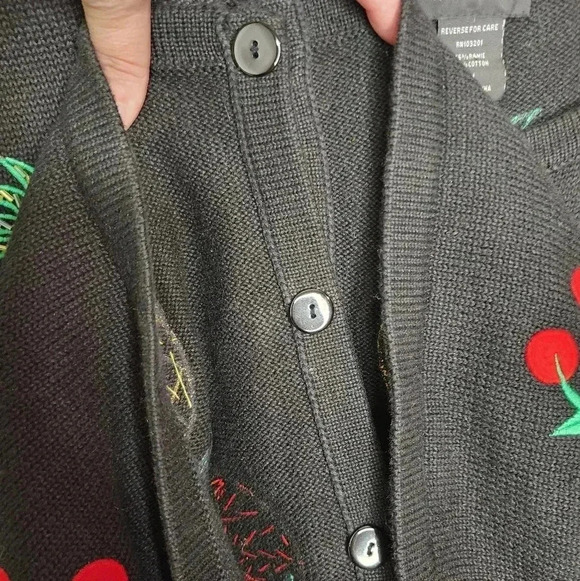 Morgan Cole Sweater Womens Medium Cardigan Short Sleeve Fruit Beaded Button - Picture 6 of 6